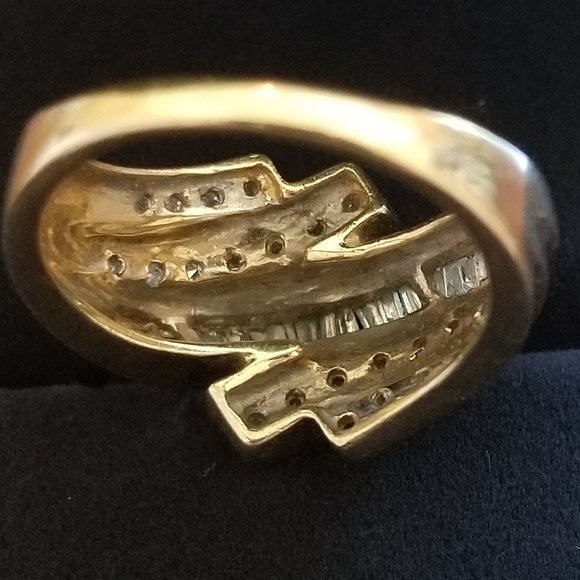 Diamond Cocktail ring - Picture 2 of 5